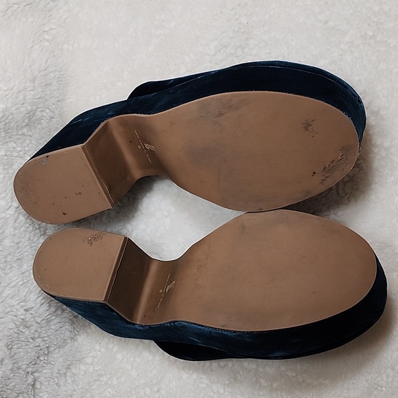 Larroudé Miso Platform Clog in Deepsea Velvet. - Picture 10 of 16